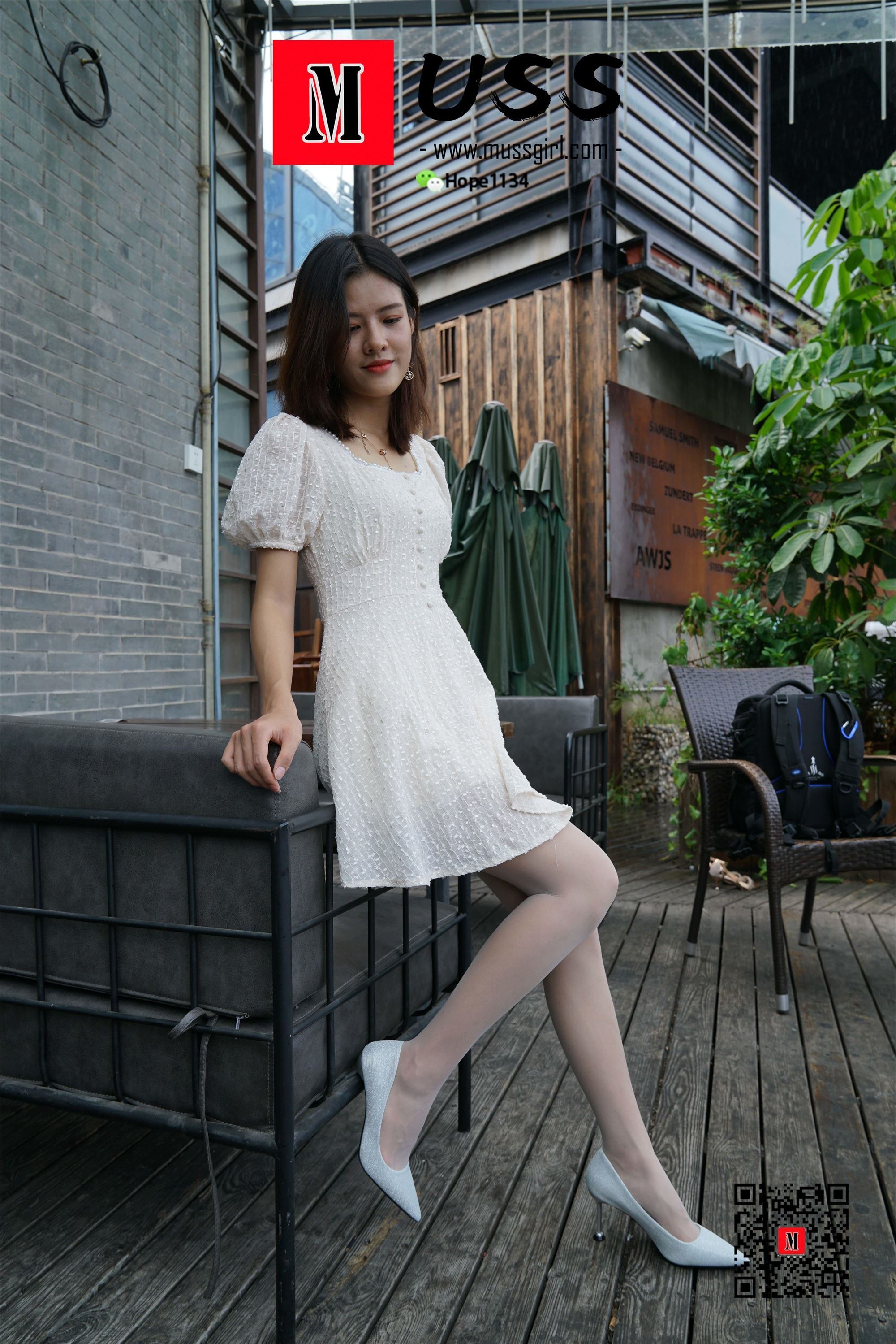 MussGirl慕丝女郎 NO.017 白衣护士与白丝的绝美邂逅小贤